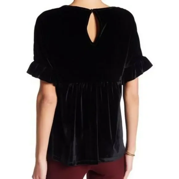 Pleione| Black Embroidered Mesh Velvet Blouse - Picture 10 of 10